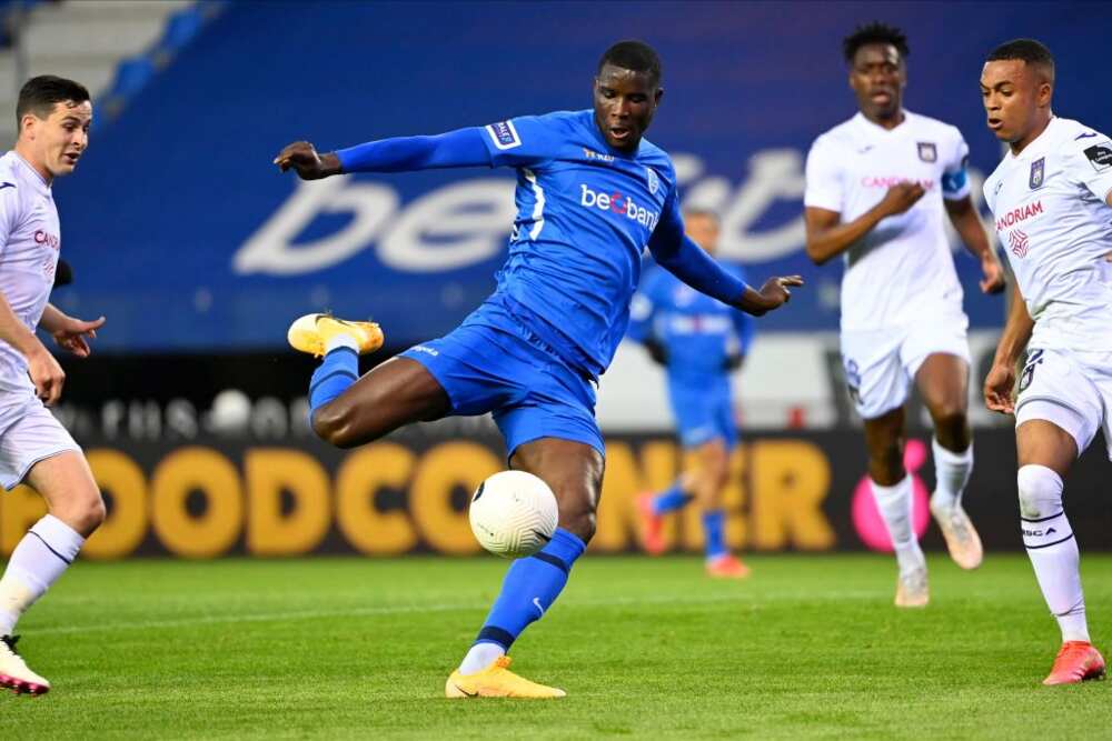 Top European club rejects N12.5b bid for high-scoring Nigerian superstar