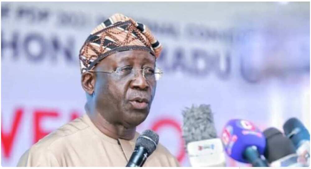 "Siyasa ba zai taɓa fice wa daga jinin ka ba" - Shugaban PDP ya mayarwa Obasanjo martani