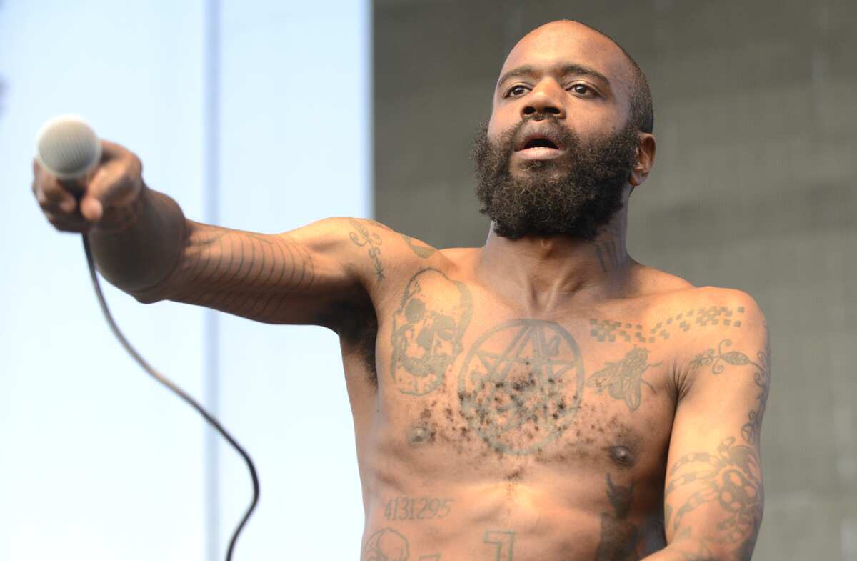 Im leftatlondon on other websites too HINT HINT on Twitter This is my  tenth tattoo amp my most complex one Its based off a painting by  Stefan Burnett aka MC Ride from