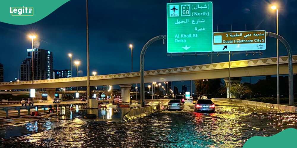 Flood submerges Dubai after heavy downpour