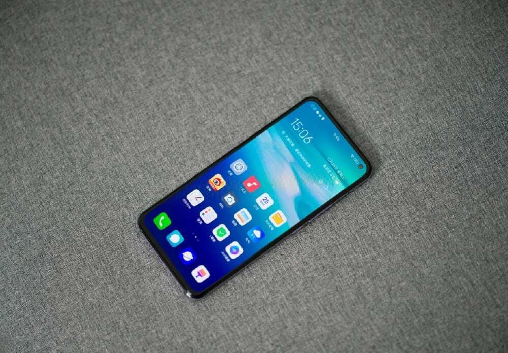 Vivo X30 details Vivo X30 details