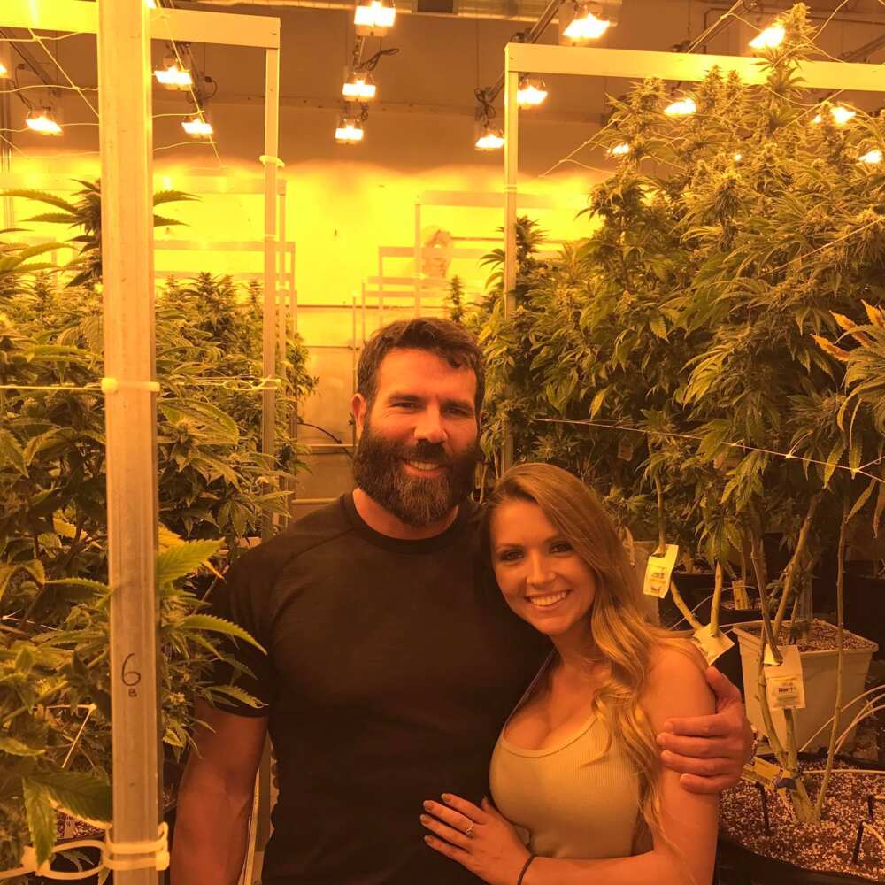 Dan bilzerian instagram