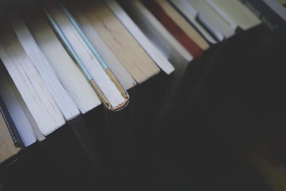 Functions of academic library Functions of academic library