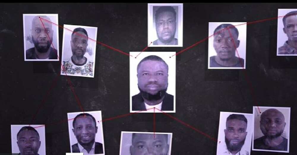 Hushpuppi: Jerin abubuwa 8 da aka kama tare da shahararren dan damfarar duniya Hushpuppi: Jerin abubuwa 8 da aka kama tare da shahararren dan damfarar duniya