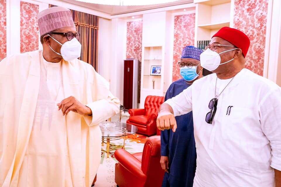 Just in: President Buhari holds meeting with Imo governor