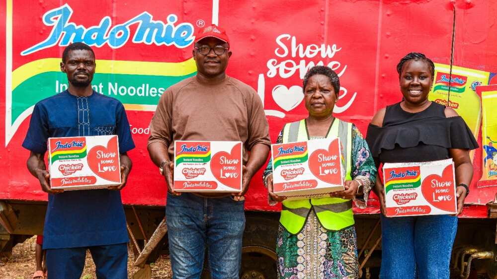 Dufil Takes Donation of Indomie Noodles Cartons to Vulnerable Communities in Abuja & Environ
