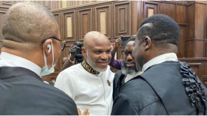 BREAKING: Court gives fresh verdict on Nnamdi Kanu’s case, sends strong warning to DSS