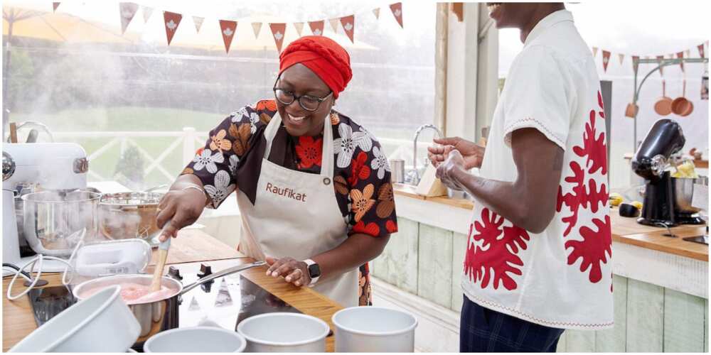 Nigerian Woman Breaks Record as She Wins Great Canadian Baking Show, beats 9 foreigners to it