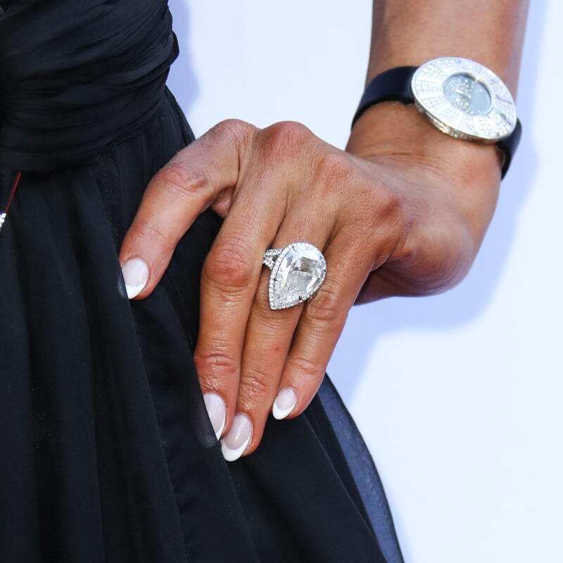 how much is the most expensive engagement ring in the world?