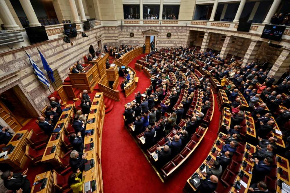 The censure motion was defeated by 156 votes to 143 in the 300-seat chamber