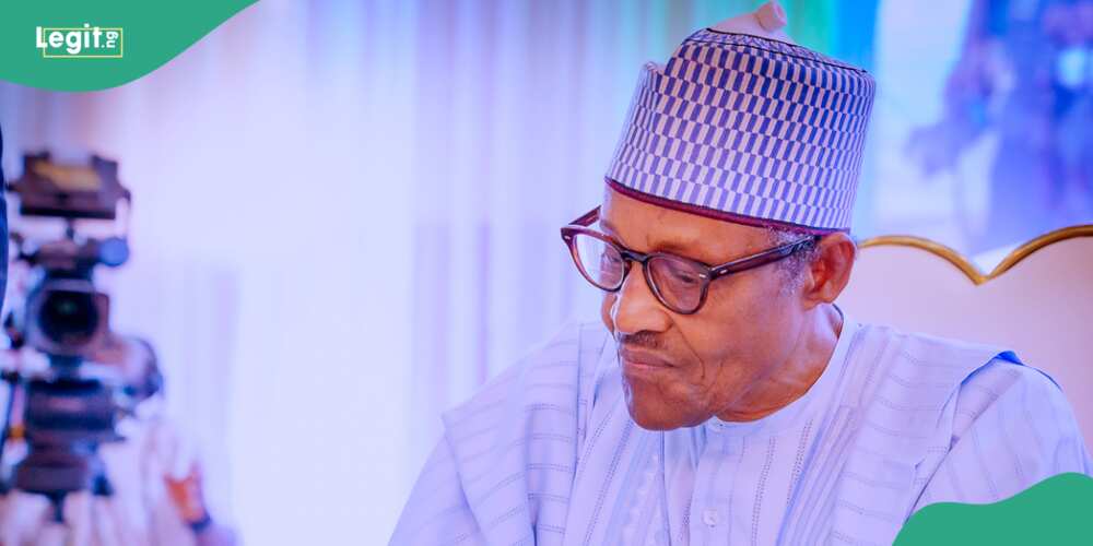 Buhari ya bayyana yadda ya kare Najeriya daga cin hanci Buhari ya bayyana yadda ya kare Najeriya daga cin hanci