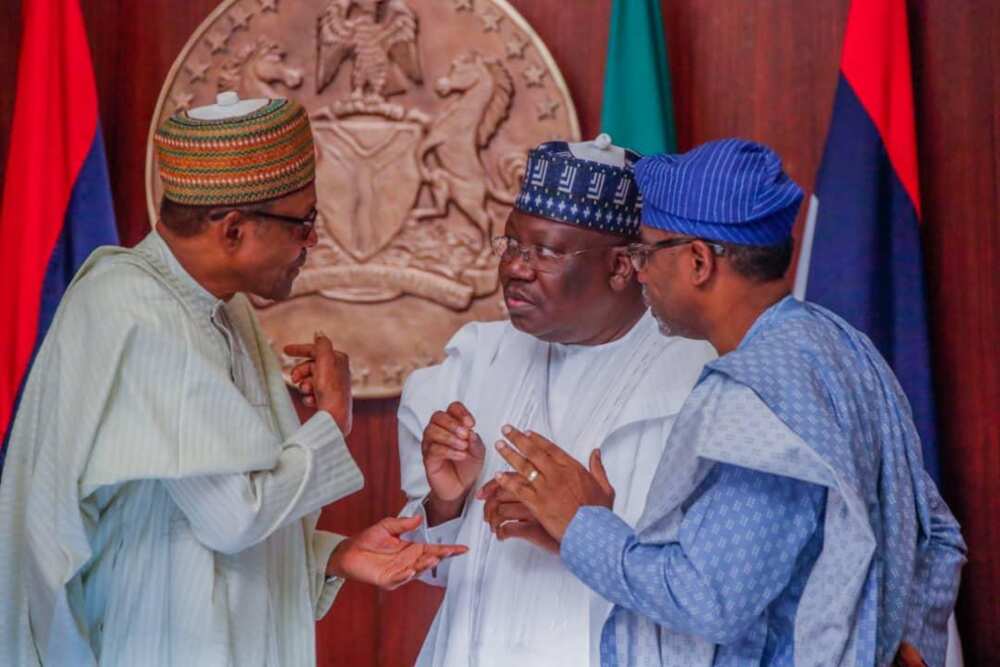 Buhari, shugaban majalisar dattawa; Sanata Ahmed Lawan, da kakakin majalisar wakilai; Femi Gbajabiamila