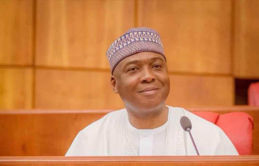 Sauya sheka: APC na neman a hana Saraki, Tambuwal, Ortom da sauransu yin takara na shekaru 30 a sabon kara Sauya sheka: APC na neman a hana Saraki, Tambuwal, Ortom da sauransu yin takara na shekaru 30 a sabon kara