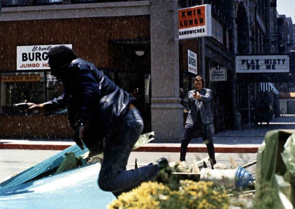 Clint Eastwood en 92 films, de l’acteur au réalisateur exceptionnel Clint Eastwood en 92 films, de l’acteur au réalisateur exceptionnel