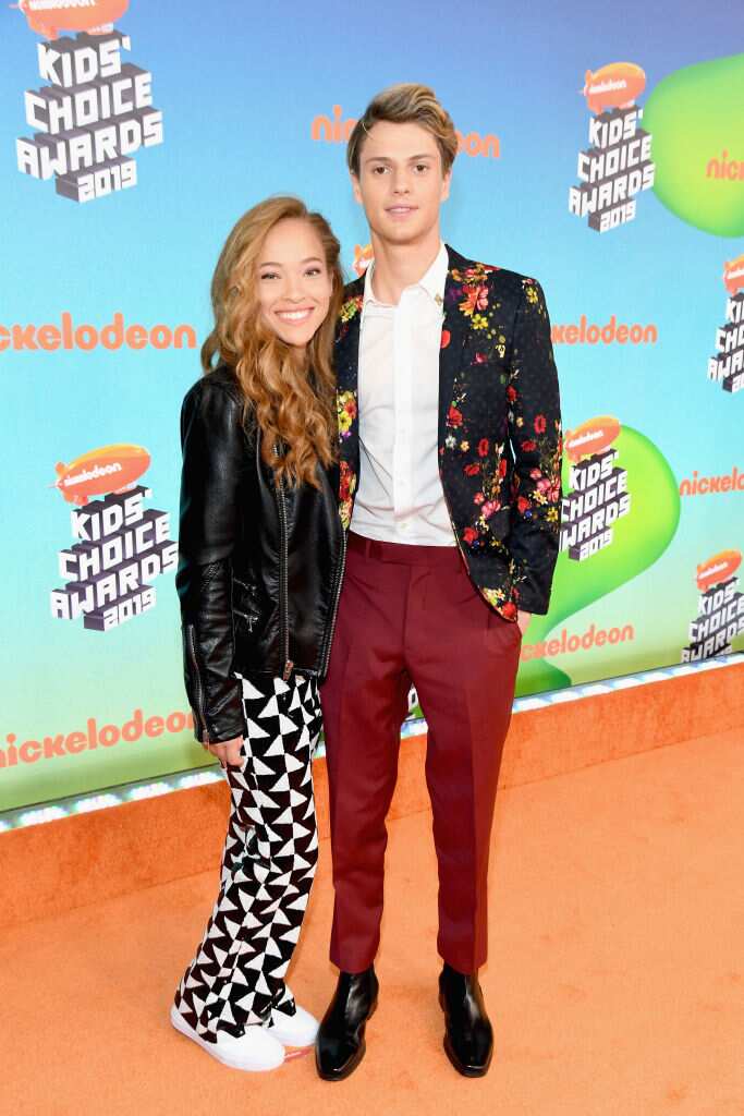 when did Jace Norman and Riele Downs date