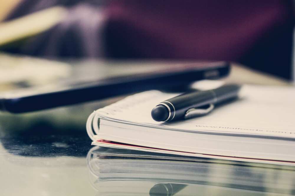 how to answer query on absenteeism how to answer query on absenteeism