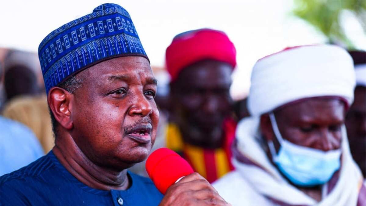 Just in: 2 people shot, rushed to hospital as protesters block Kebbi governor's convoy