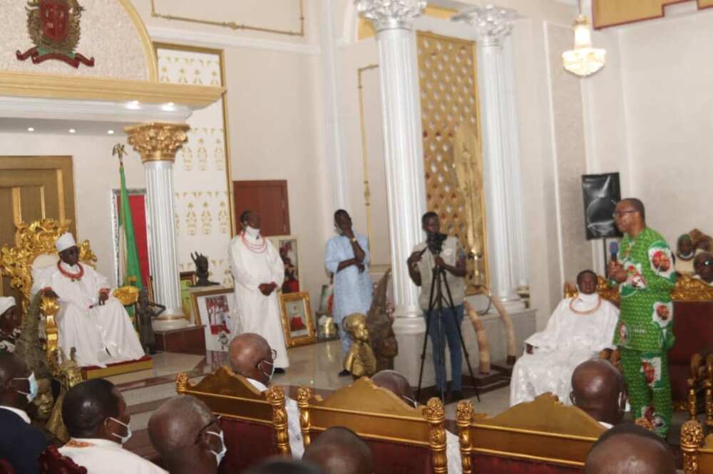 Peter Obi visits Oba of Benin