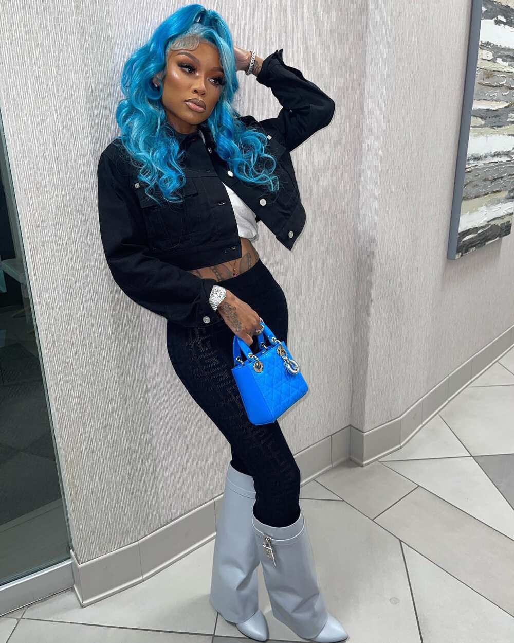 Asian Doll & The Mother Of King Von's Son Exchange Words On Twitter