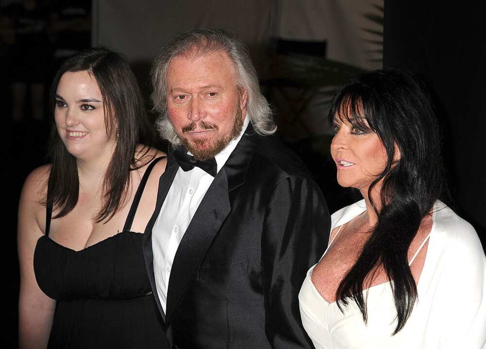barry gibb's spouse barry gibb's spouse