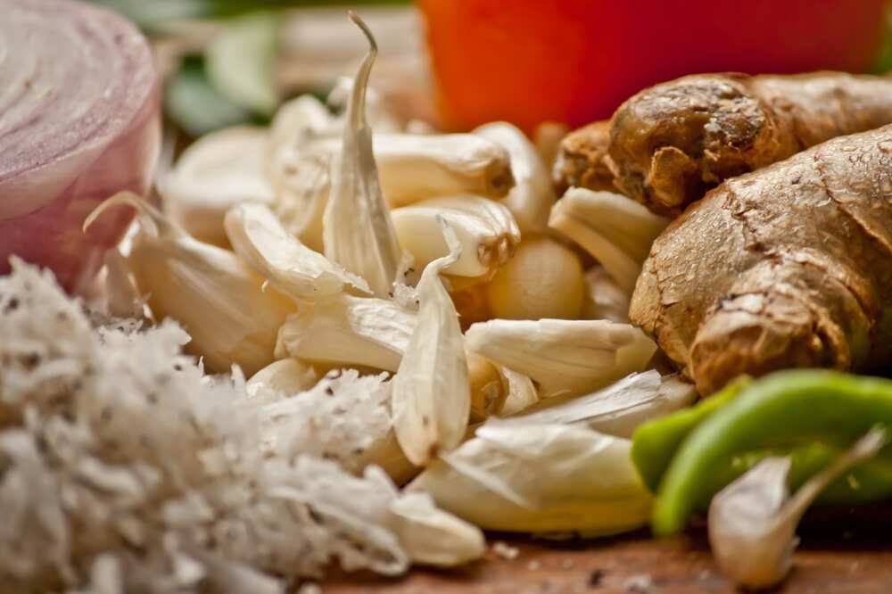 ginger and garlic ginger and garlic