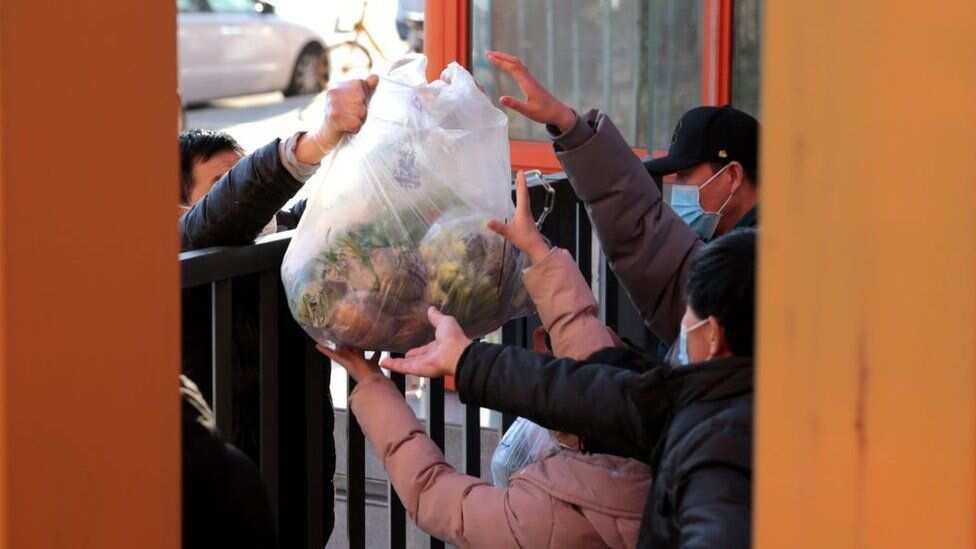 Chinese Swapping food for items