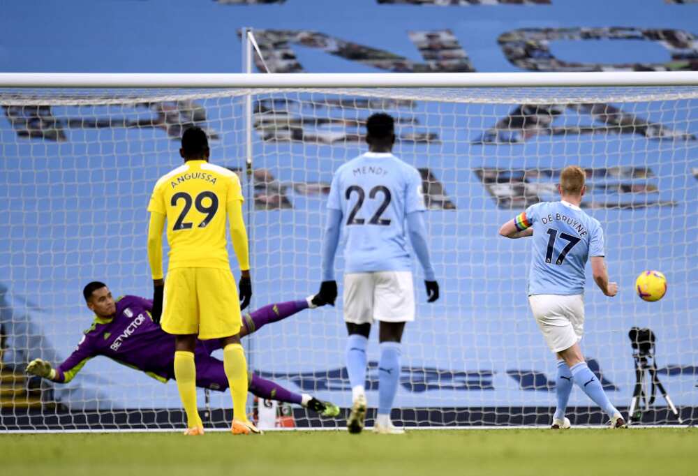 Manchester City vs Fulham: Sterling, De Bruyne fire Citizens to 2-0 win over Cottagers