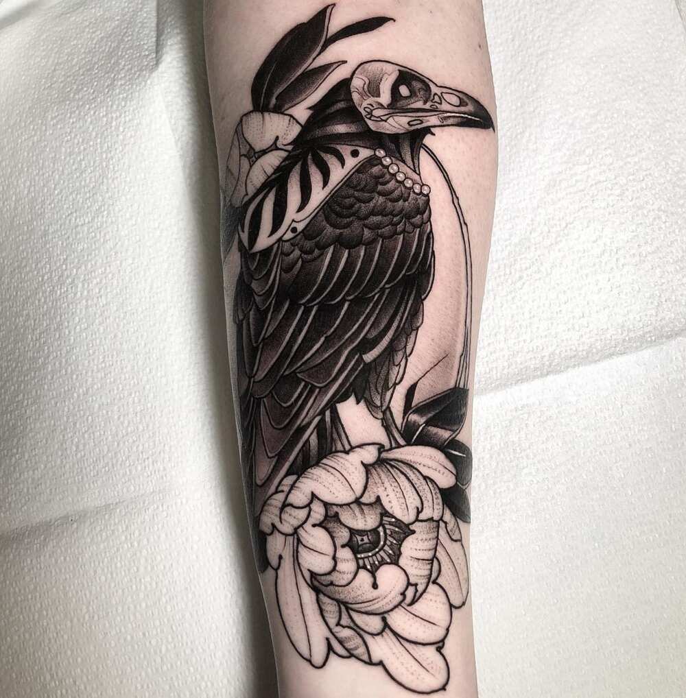 raven tattoo