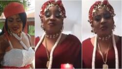 Viral video of lady fighting her rival with 'juju' on Facebook live