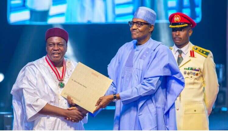 Muhammadu Buhari/Darius Ishaku/APC/PDP/National Honour
