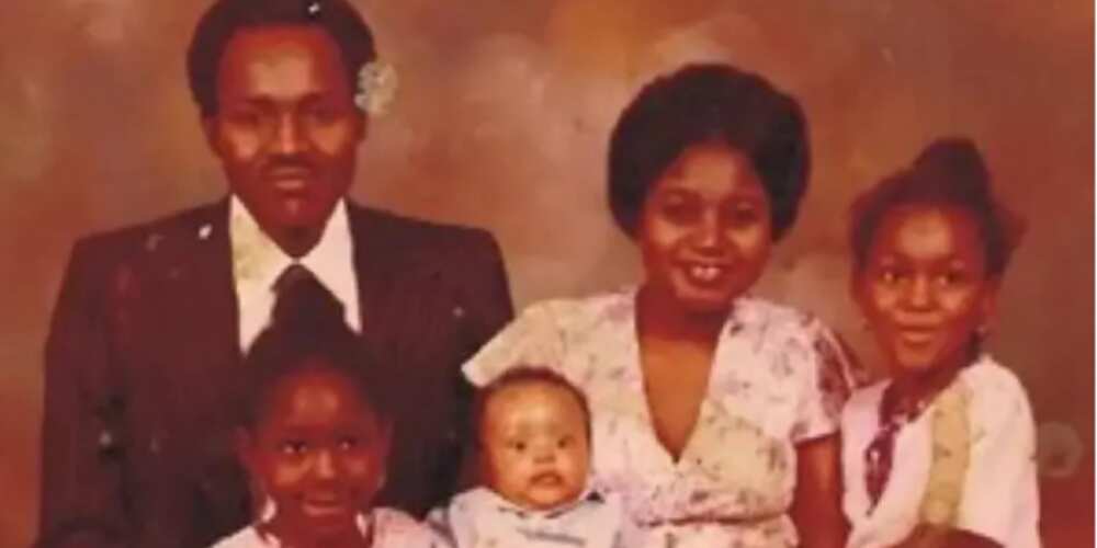 7 Adorable Throwback Photos of President Muhammadu Buhari as Young Man who Loved His Family and Job