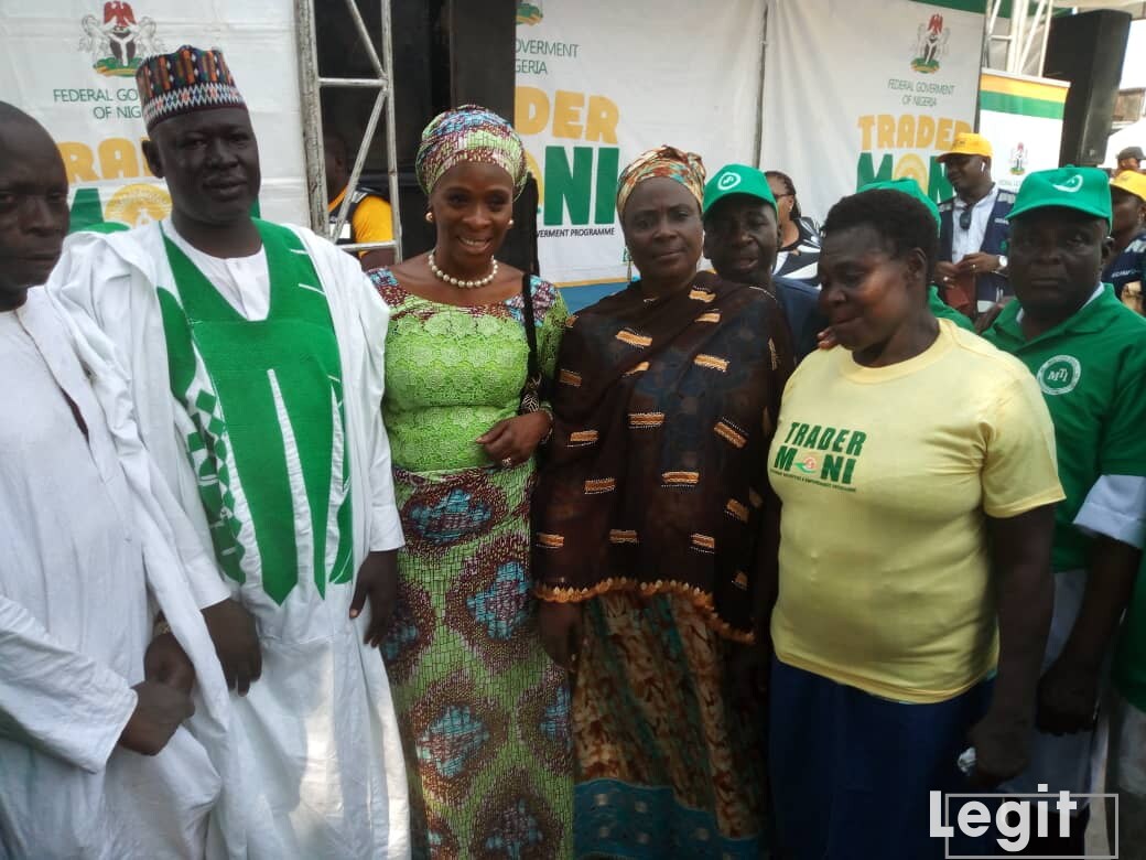 Market women, traders jubilate as Osinbajo brings TraderMoni to Obalende, Makoko and Oyingbo