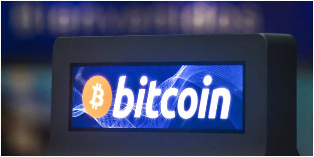 Losses looms for bitcoin investors as JPMorgan Chase predict crash of the most popular cryptocurrency