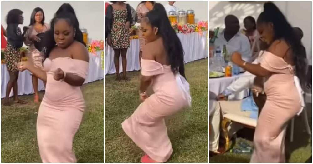 Lady thrills guests at wedding reception.