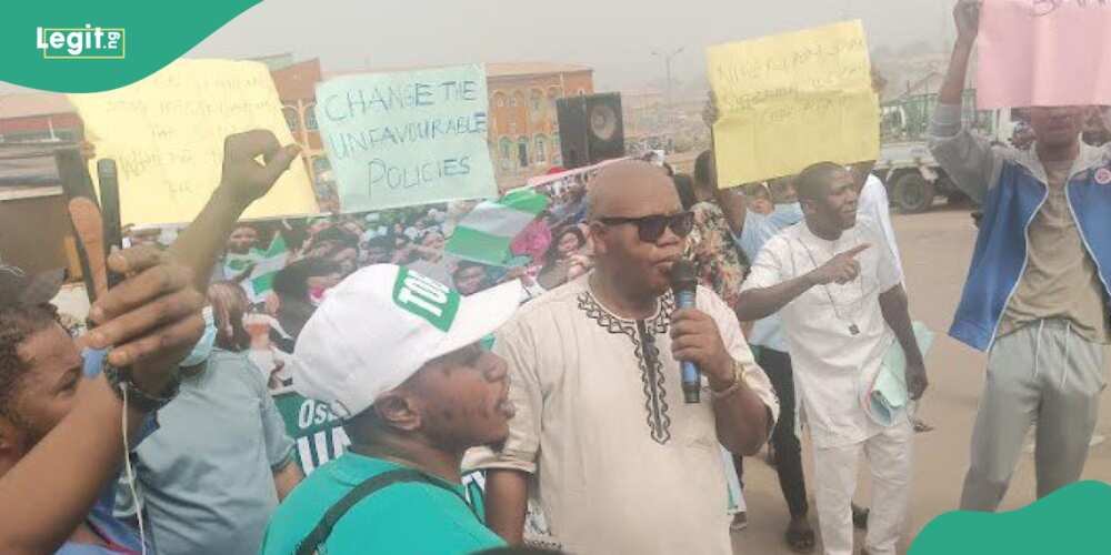 Youths protest high cost of living in Osun