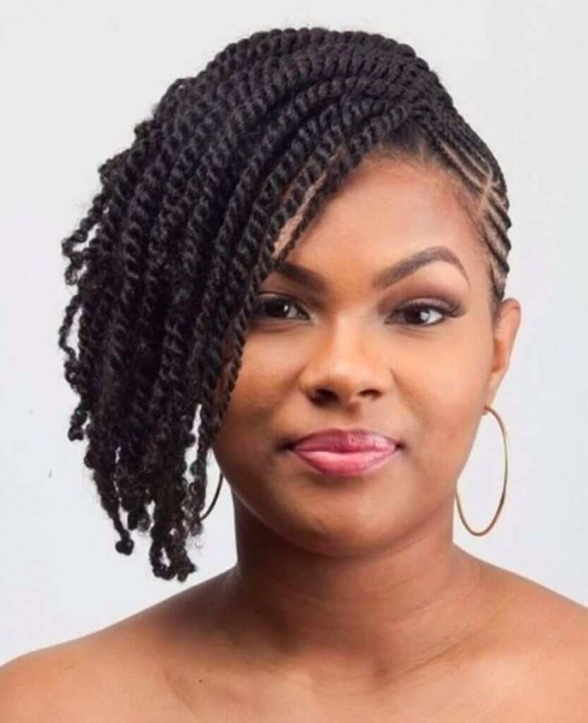 11 Crochet hair styles for round faces that are trendy & cute! | Bob braids  hairstyles, Braids with curls, African braids hairstyles