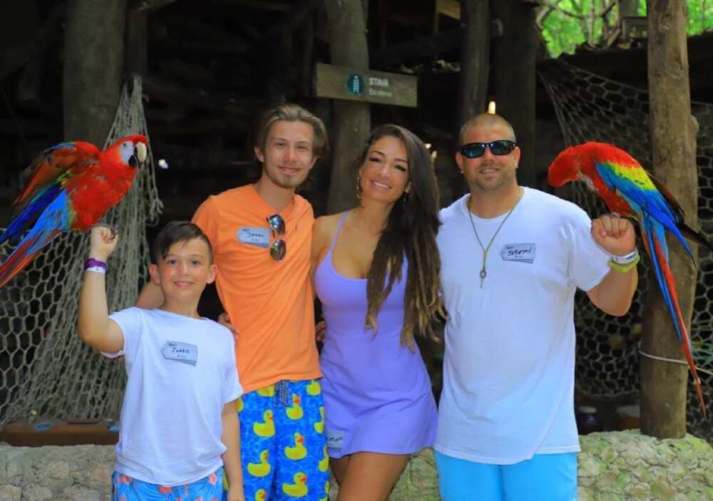 How old is Christina Randall's son? How old is Christina Randall's son?