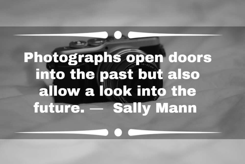 Quotes about black and white photography