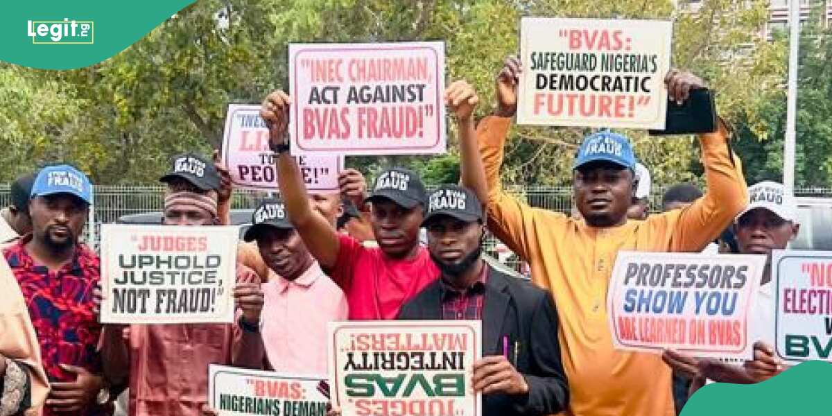 Kogi elections: BVAS transparency sparks protest, counter-protest at INEC office