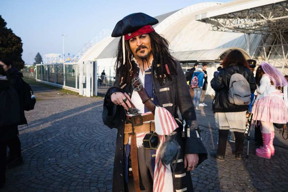 Smart ENFP characters; Jack Sparrow from Pirates of the Caribbean