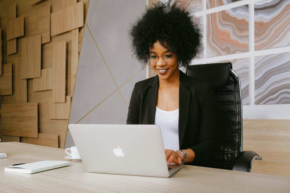 Why saving on advertising is a bad idea during the crisis: Legit.ng explains Why saving on advertising is a bad idea during the crisis: Legit.ng explains