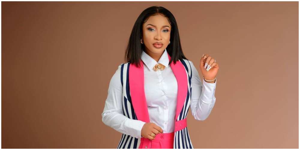 Tonto Dikeh warns those trolling her with fake accounts Tonto Dikeh warns those trolling her with fake accounts