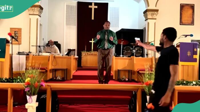 Drama as man tries to shoot at pastor during church service, gun fails, video trends