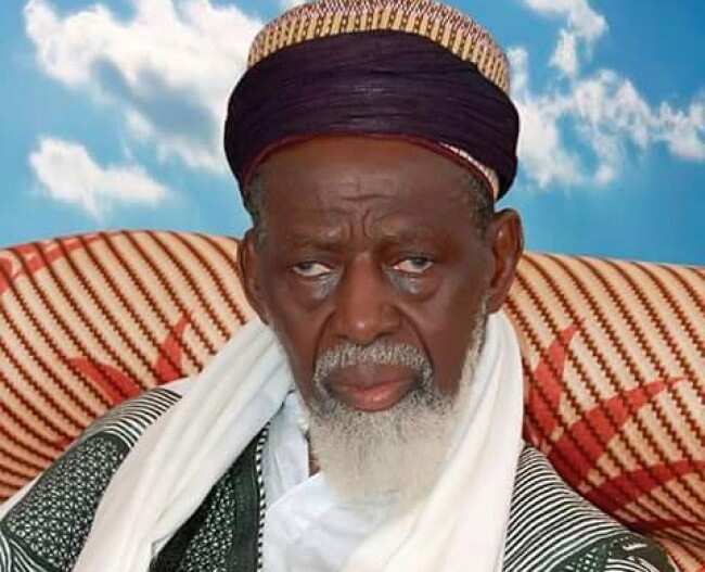 Coronavirus: Chief Imam urges Muslims to pray in their homes