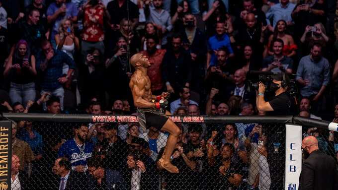 Kamaru Usman Knocks Out Jorge Masvidal in 2nd Round to Retain UFC Welterweight Title