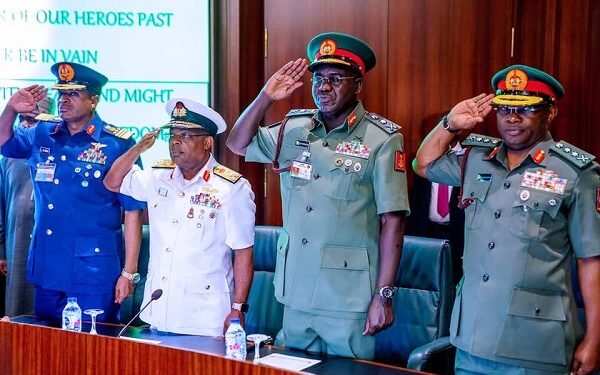 Presidency says only Buhari can sack service chiefs