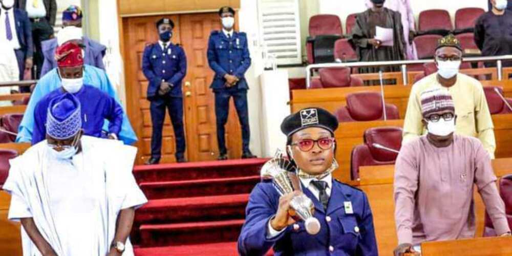 Woman bears Lagos Assembly mace after 41years Woman bears Lagos Assembly mace after 41years
