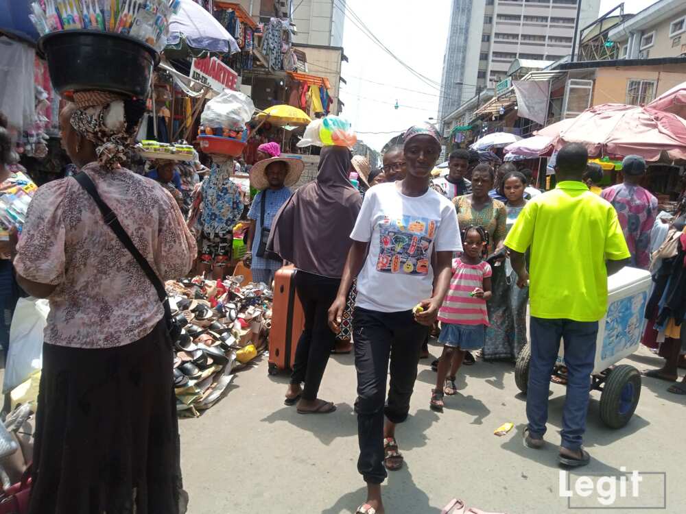 Business activities at a popular market in Lagos Island, Lagos. Photo credit: Esther Odili