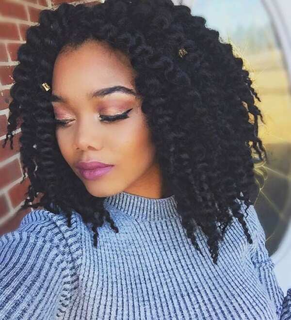 Curly mambo twists