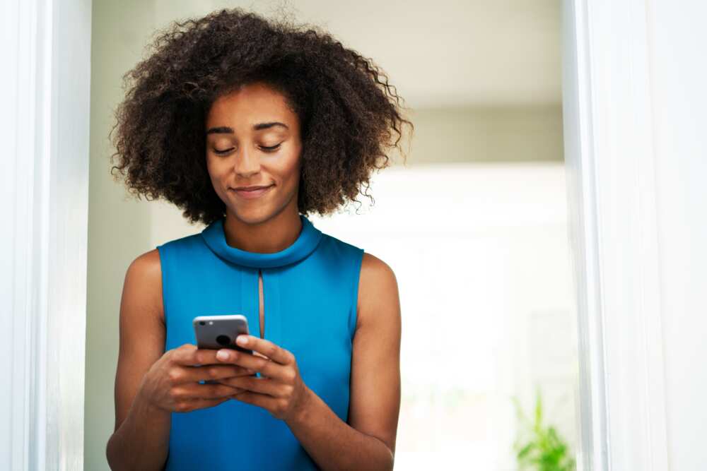 How to talk to a girl How to talk to a girl